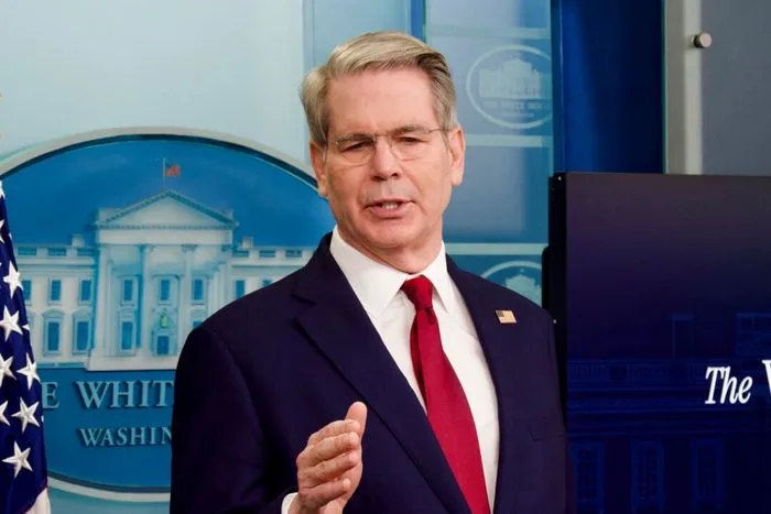 Bessent Calls for Curb on Fed Authority, Accuses It of Distorting Economy