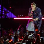 Chris Martin Encourages Fans to ‘Send Love’ to Charlie Kirk’s Family During Coldplay Concert | USNN World News Chris Martin Encourages Fans to ‘Send Love’ to Charlie Kirk’s Family During Coldplay Concert