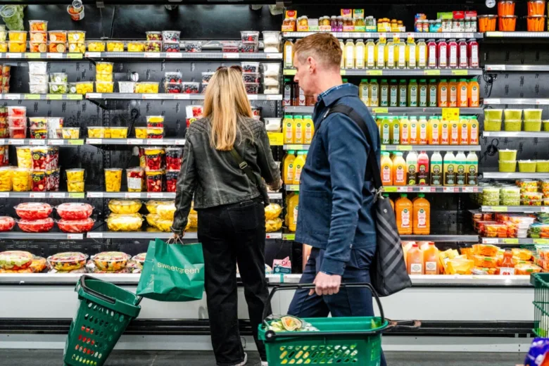 Producer Inflation Unexpectedly Falls in August, Adds to Fed Rate Cut Bet