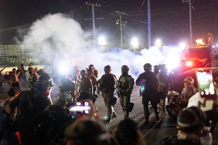 1,500 Illegal Immigrants Arrested in Major Illinois Operation, Including Criminals: DHS