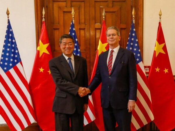 Gold Up, Market Down on Tariff Tweets and Global Crises