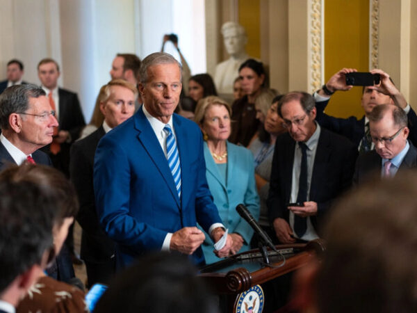 Republican Talk of Changing Filibuster to End Shutdown Ebbs