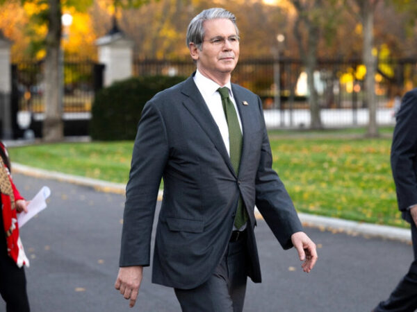 Treasury Department Working to ‘Cut Off Federal Benefits to Illegal Aliens’