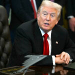 Trump Proposes $2,000 Check to Americans From Tariff Revenues | USNN World News Trump Proposes $2,000 Check to Americans From Tariff Revenues