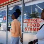 Trump Seeking Court Guidance on Funding Food Stamps Amid Shutdown | USNN World News Trump Seeking Court Guidance on Funding Food Stamps Amid Shutdown