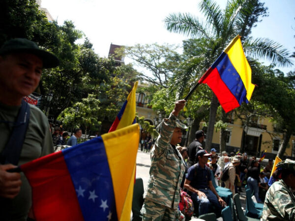 Venezuela Mobilizes Military Forces in Response to US Presence in Region