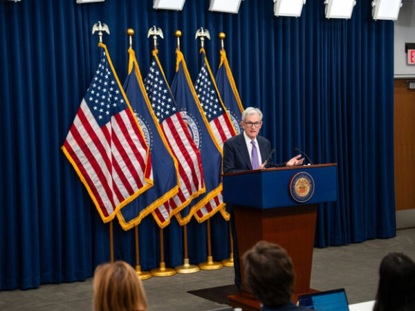 Federal Reserve Minutes Reflect Ongoing Divergence Over Interest Rates