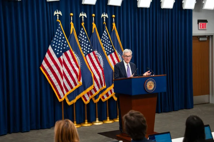 Federal Reserve Minutes Reflect Ongoing Divergence Over Interest Rates