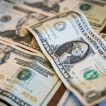 US Dollar Poised for Largest Annual Decline Since 2003