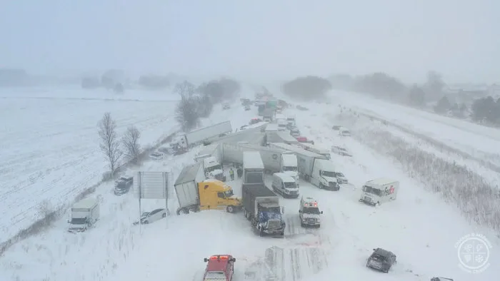 100-Vehicle Pileup Closes Michigan Interstate During Snowstorm