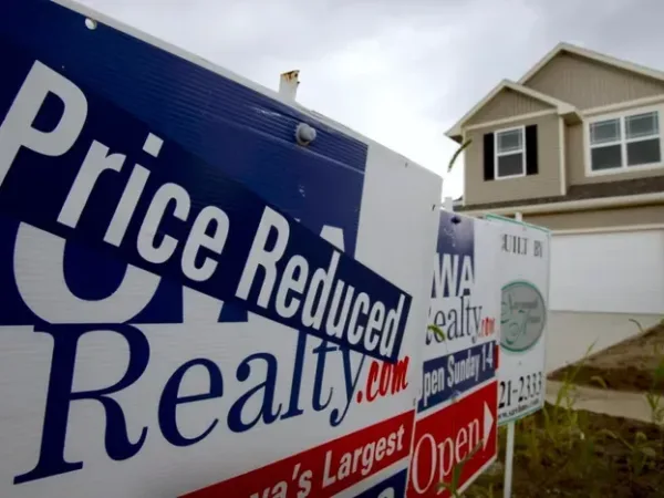 Share of New Homes Selling at a Discount Outpaces Existing Homes for First Time