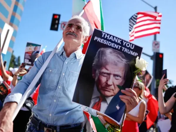 After Khamenei’s Death, Continued US–Israeli Strikes Push Iran’s Regime to Brink