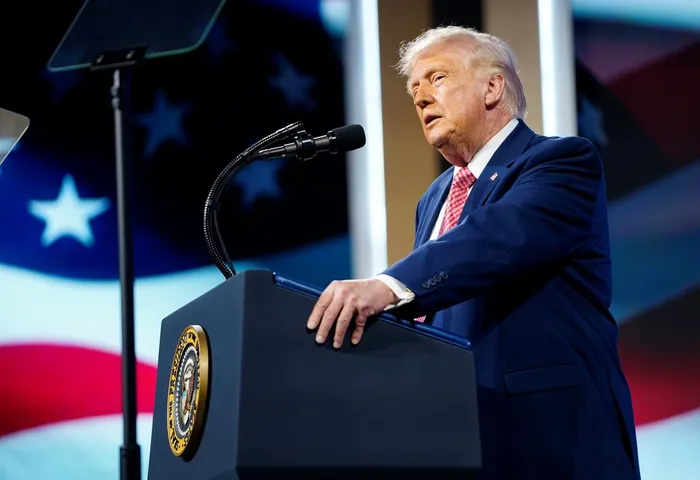 Trump Says He’ll Attend Birthright Citizenship Argument at Supreme Court