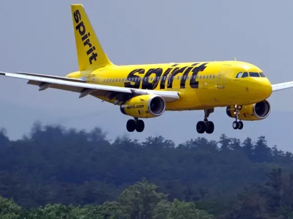 Trump Floats Taxpayer-Funded Takeover of Spirit Airlines, Selling for Profit