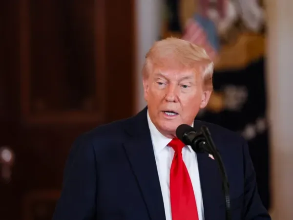 Trump Says Iran Is Without a Leader, ‘Infighting’ Creating Confusion