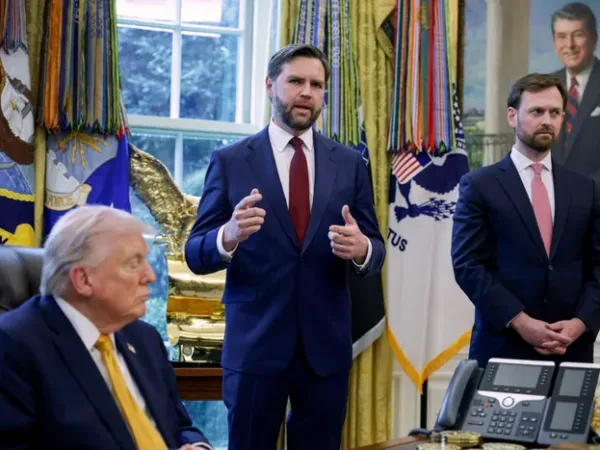 Vance to Lead US Delegation to Pakistan for Peace Talks With Iran