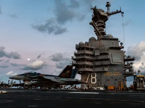 3 US Warships Fended off Iranian Missile, Drone Attacks, CENTCOM Says